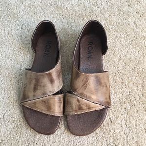 Roan sandals